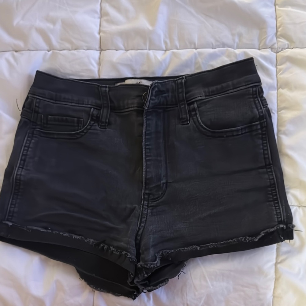 Hollister Black Jean Shorts High-Waisted Frayed Hem